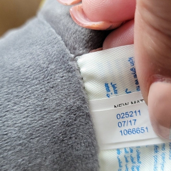 Build-A-Bear BATMAN BEAR with Cape Teddy Plus - Picture 7 of 11